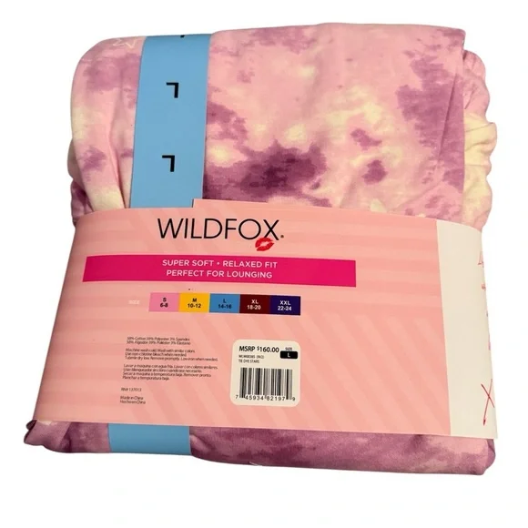 Wildfox Sweatshirt & Short Lounge Set In Tie Dye Stars ✨2️⃣ - Picture 9 of 10